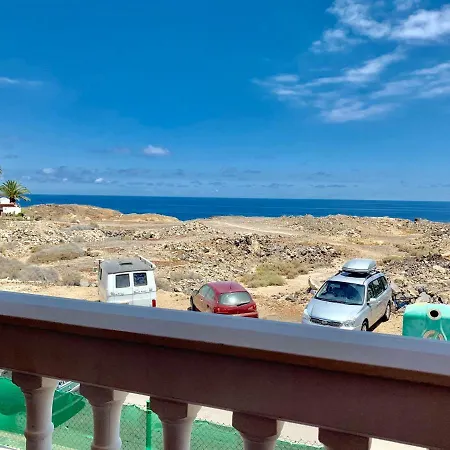 Апартаменты Ocean Front With Pool